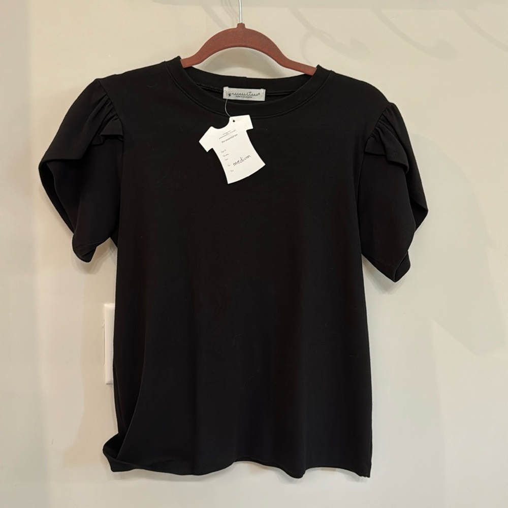 tulip black tee M